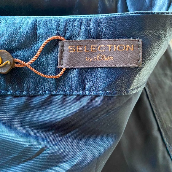 S.Oliver Leather skirt with stretch fabric sides | Dark Blue Size 8 - Picture 3 of 14